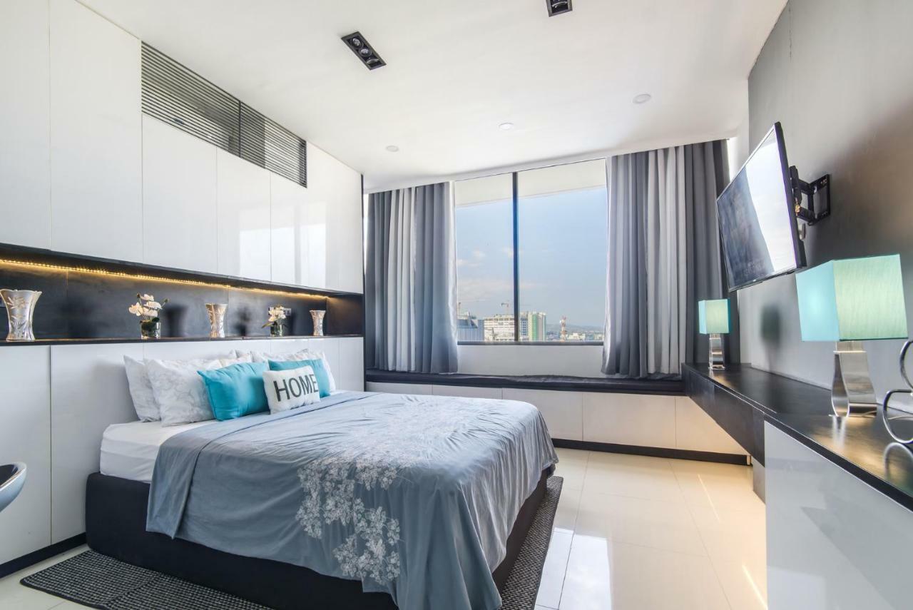 Free Netflix Condo Near It Park With 32-Inch Samsung Hdtv Cebu Ngoại thất bức ảnh